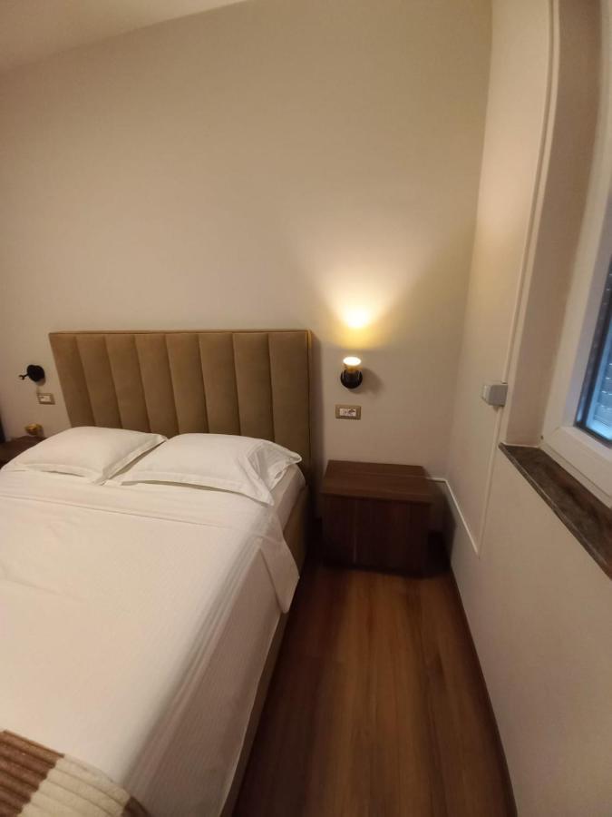 Guest house Penthouse & Aparts