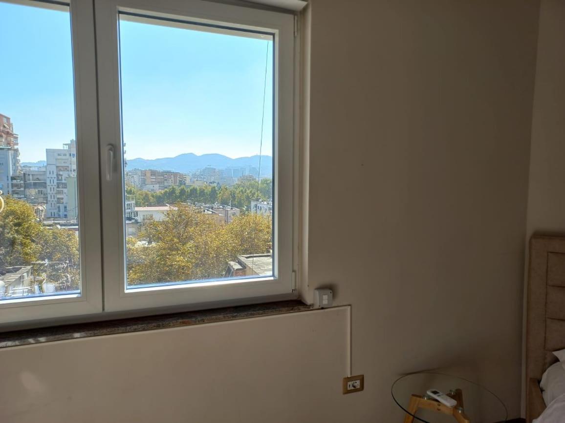 Penthouse & Aparts Guest house